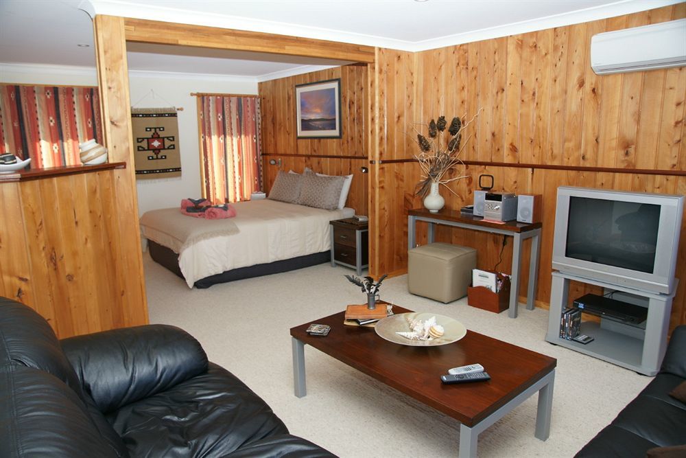 Bed In The Treetops B&B St Helens Exteriér fotografie